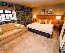 United Kingdom Derbyshire Hathersage vacation rental compare prices direct by owner 12961371