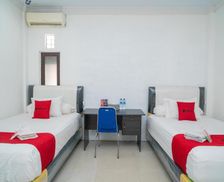 Indonesia South Kalimantan Banjarmasin vacation rental compare prices direct by owner 26336061