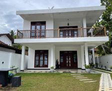 Sri Lanka Galle District Weligama vacation rental compare prices direct by owner 13449222