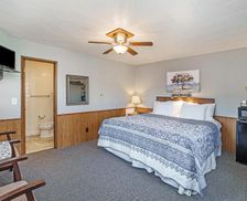 United States Michigan Arcadia vacation rental compare prices direct by owner 13501141