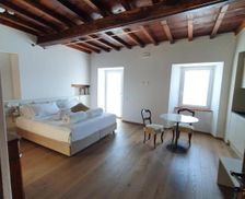 Italy Piedmont Mergozzo vacation rental compare prices direct by owner 14387366