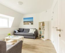 Belgium West-Flanders Middelkerke vacation rental compare prices direct by owner 28117413