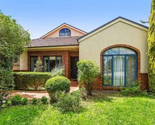 Australia Victoria Rowville vacation rental compare prices direct by owner 13486239