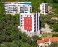 Montenegro Budva County Rafailovici vacation rental compare prices direct by owner 26242803