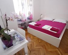 Croatia Split-Dalmatia County Makarska vacation rental compare prices direct by owner 28540622