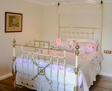 Australia Victoria Wandin North vacation rental compare prices direct by owner 13507430