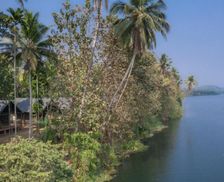 India Kerala Thattakād vacation rental compare prices direct by owner 18460380