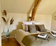 France Centre Saint-Georges-sur-Cher vacation rental compare prices direct by owner 26391742