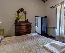 Italy Tuscany Colle di Val d'Elsa vacation rental compare prices direct by owner 18492433