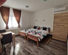 Croatia Lika-Senj County Otočac vacation rental compare prices direct by owner 13505110