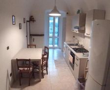 Italy Liguria Cisano sul Neva vacation rental compare prices direct by owner 29187025