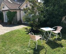 France Ile de France Neauphle-le-Château vacation rental compare prices direct by owner 26193519