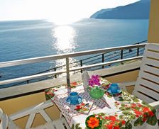 Italy Liguria Moneglia vacation rental compare prices direct by owner 13449432