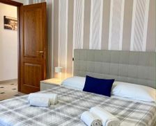 Italy Tuscany Forte dei Marmi vacation rental compare prices direct by owner 27883060