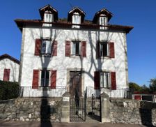 France Aquitaine Cambo-les-Bains vacation rental compare prices direct by owner 29990559