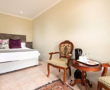 South Africa Gauteng Eikenhof vacation rental compare prices direct by owner 26906199