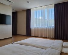 South Korea Jeollabuk-Do Gunsan-si vacation rental compare prices direct by owner 13988973