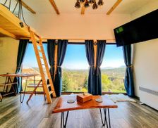 Romania Brasov Bran vacation rental compare prices direct by owner 10185797