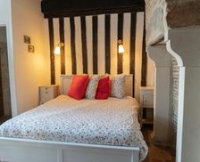 France Burgundy La Charité-sur-Loire vacation rental compare prices direct by owner 12990686