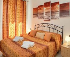 Italy Liguria Levanto vacation rental compare prices direct by owner 28549384