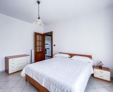 Italy Piedmont Collegno vacation rental compare prices direct by owner 27809890