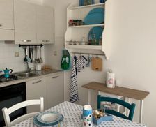 Italy Apulia Gallipoli vacation rental compare prices direct by owner 27980558