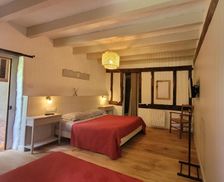 France Auvergne Cindré vacation rental compare prices direct by owner 14079426