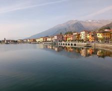 Italy Lombardy Gravedona vacation rental compare prices direct by owner 28611734