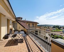 Italy Piedmont Arona vacation rental compare prices direct by owner 24912366
