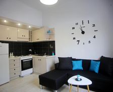 Greece Syros Ermoupoli vacation rental compare prices direct by owner 28845098