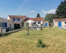 France Pays de la Loire Avrillé vacation rental compare prices direct by owner 13891234