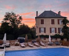 France Nouvelle-Aquitaine Chateau Garnier vacation rental compare prices direct by owner 24899543