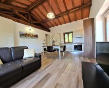 Italy Tuscany Volterra vacation rental compare prices direct by owner 26942909