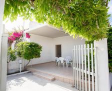 Italy Apulia Torre Lapillo vacation rental compare prices direct by owner 27476131
