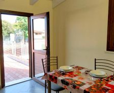 Italy Sardinia Cagliari vacation rental compare prices direct by owner 27761766