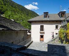 Switzerland Canton of Ticino Vergeletto vacation rental compare prices direct by owner 13412258