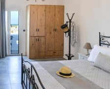 Greece Naxos Plaka vacation rental compare prices direct by owner 27511563