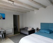 France Centre Tournon-Saint-Martin vacation rental compare prices direct by owner 26025046