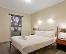 Australia Victoria Mount Hotham vacation rental compare prices direct by owner 14003339