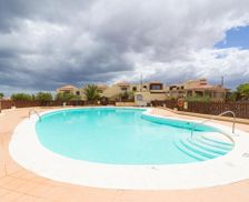 Spain Fuerteventura Caleta De Fuste vacation rental compare prices direct by owner 4632404