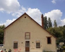France Centre Saint-Martin-sur-Ocre vacation rental compare prices direct by owner 27081859