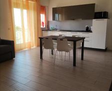 Italy Veneto Bardolino vacation rental compare prices direct by owner 29305619