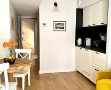 France Provence-Alpes-Côte d'Azur Antibes vacation rental compare prices direct by owner 26958579