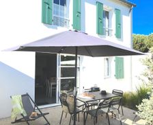 France Island of Ré La Flotte vacation rental compare prices direct by owner 18937474