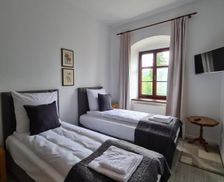 Poland Lower Silesia Międzylesie vacation rental compare prices direct by owner 26857381