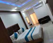 India Gujarat Anand vacation rental compare prices direct by owner 26341896