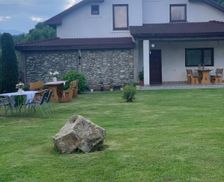 Romania Hunedoara Lupeni vacation rental compare prices direct by owner 15034406