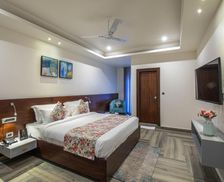 India Uttarakhand Dehradun vacation rental compare prices direct by owner 15249213