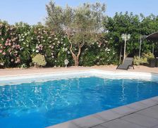 France Provence-Alpes-Côte d'Azur Rochegude-Drome vacation rental compare prices direct by owner 26689385