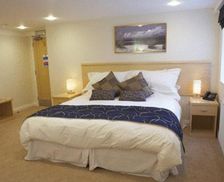 United Kingdom West Sussex Horsham vacation rental compare prices direct by owner 14229954